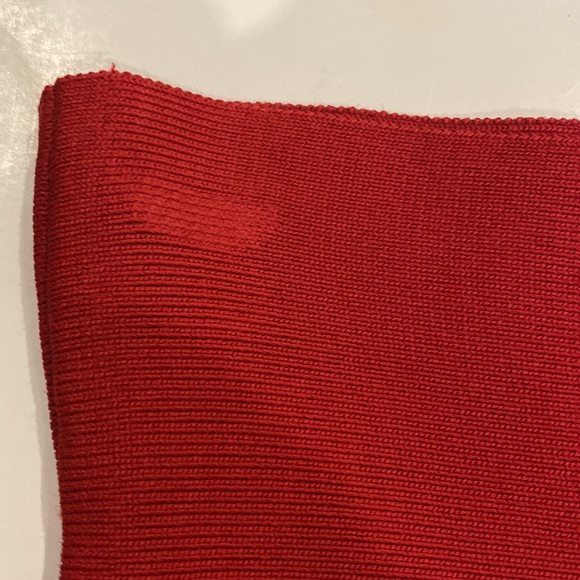 BCBG MAX AZRIA BANDAGE SKIRT IN RED - Picture 8 of 14